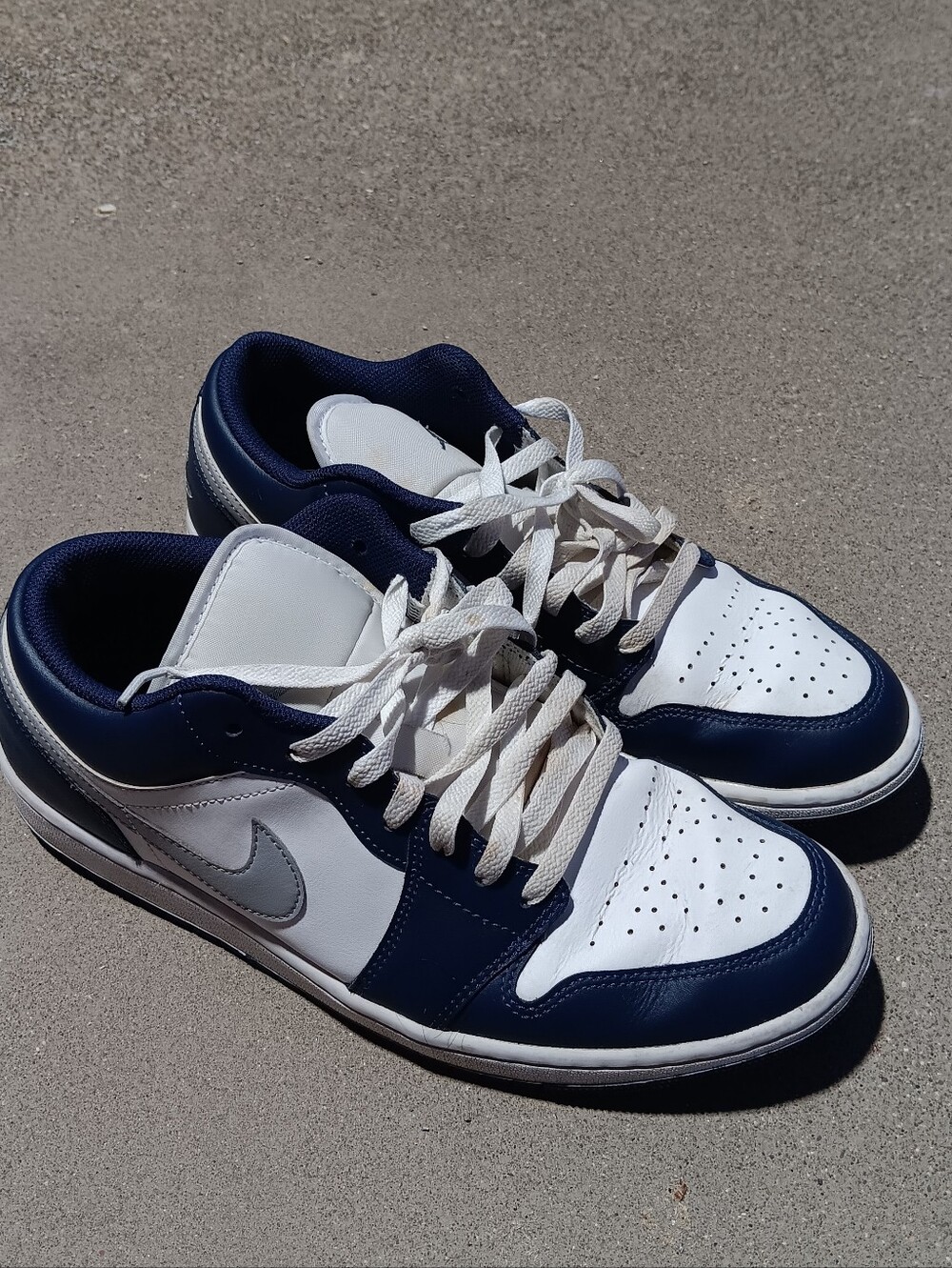 NIKE AIR JORDAN 1 Low Midnight Navy 553558-141 Shoes Sneakers Men's SZ 10.5